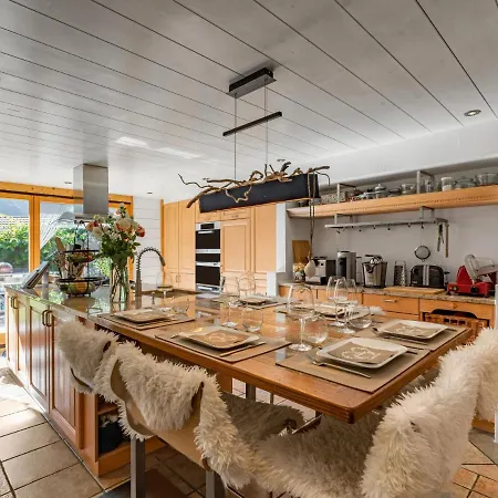 公寓 Chalet Le Riad Des Neiges A- Sauna By Interhome